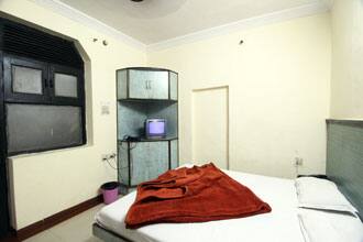 Sun Flower Inn, New Delhi 3